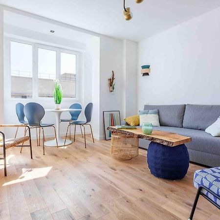 Le Lulli - Un T2 Moderne Et Epure Apartment Marseille Luaran gambar