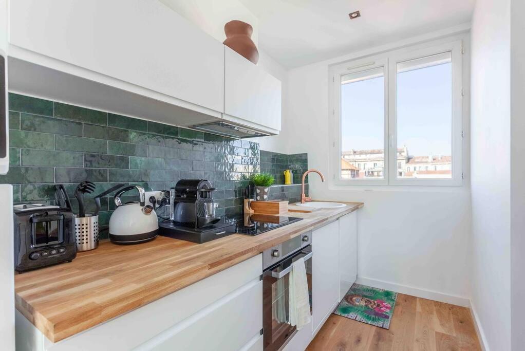 Le Lulli - Un T2 Moderne Et Epure Apartment Marseille Luaran gambar