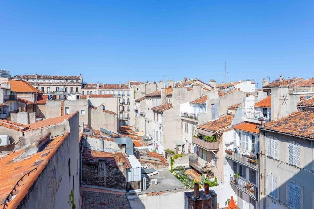 Le Lulli - Un T2 Moderne Et Epure Apartment Marseille Luaran gambar